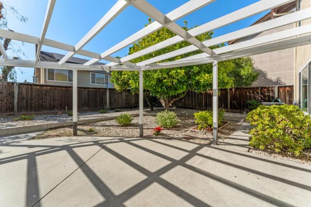 3195 Kawalker Lane, San Jose CA: https://media.crmls.org/mediaz/928027e8-8e07-4dd3-9aa2-ec9932ccdece.jpg