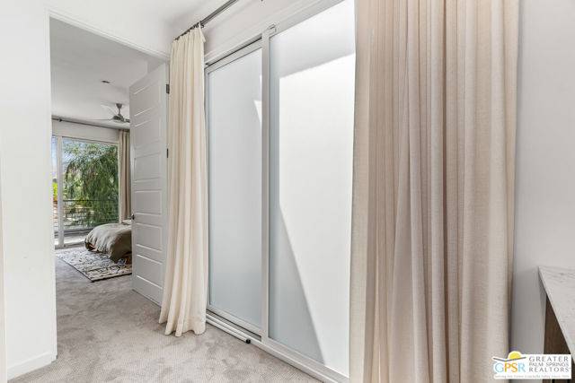 482 Paragon Loop, Palm Springs CA: https://media.crmls.org/mediaz/9280c9b1-c8ef-4957-958d-af8ee58e807e.jpg