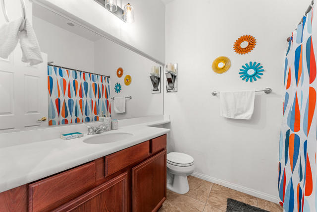 84340 Acqua Court, Indio CA: https://media.crmls.org/mediaz/928262ca-da0e-4470-95e4-2f3abb02c770.jpg