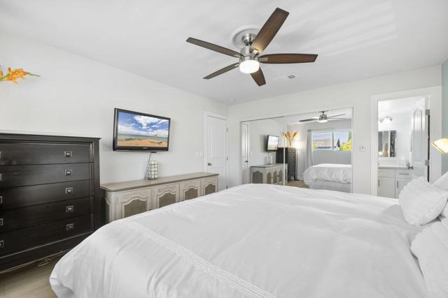 Detail Gallery Image 18 of 31 For 2352 Altisma Way #13,  Carlsbad,  CA 92009 - 2 Beds | 2 Baths