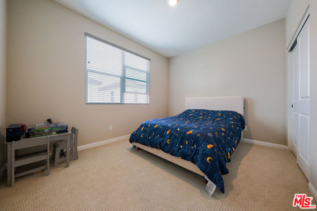 1681 Whitmore Loop, Chula Vista CA: https://media.crmls.org/mediaz/92834a8d-226c-4503-8a0b-0c22c94e22c8.jpg