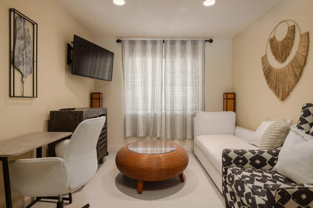 201 Augusta Drive, Palm Desert CA: https://media.crmls.org/mediaz/928379d4-1c51-4ac3-bc9d-d445b871f252.jpg