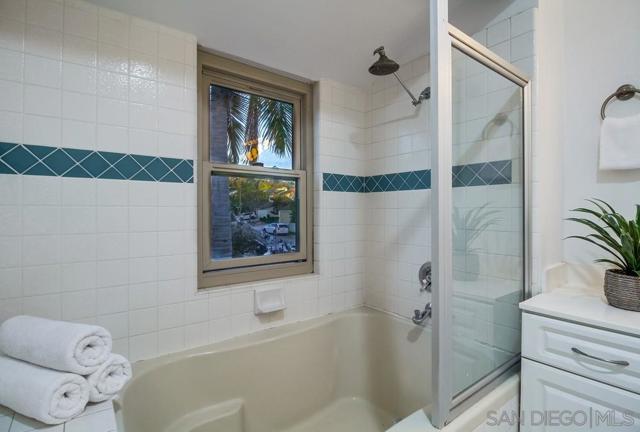 5664 Menorca Drive, San Diego CA: https://media.crmls.org/mediaz/9283dca6-f670-4afa-8eec-aea92e9d59fa.jpg