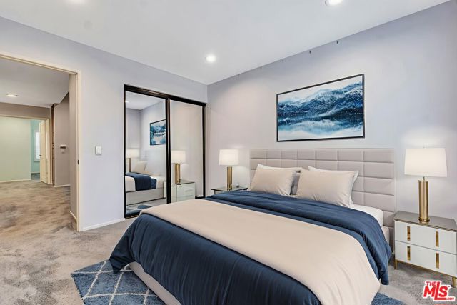 20950 Oxnard Street, Woodland Hills CA: https://media.crmls.org/mediaz/9283fb6d-4086-4143-98a5-ed5684da025d.jpg