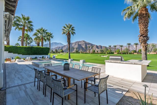 51461 Marbella Court, La Quinta CA: https://media.crmls.org/mediaz/92841c0d-4e9e-4c39-a8d5-7cec161a7573.jpg