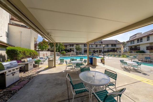 6131 Rancho Mission Road, San Diego CA: https://media.crmls.org/mediaz/9284bdc4-35ef-42b6-802a-3ea0e2fffc09.jpg