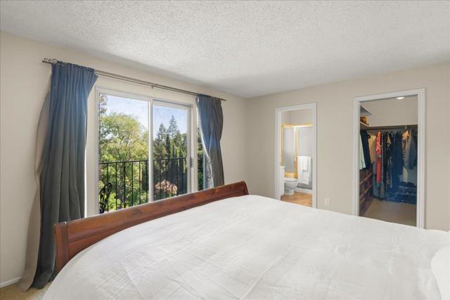 878 Hillcrest Drive, Redwood City CA: https://media.crmls.org/mediaz/9286111e-a1cf-4907-8ed0-f03e51d7e563.jpg
