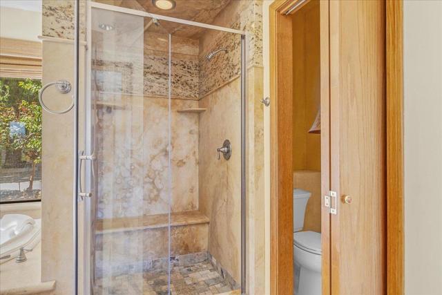 275 Nicholson Drive, Hollister CA: https://media.crmls.org/mediaz/928633d6-2e21-4ecc-b050-9e4e2d1241e1.jpg