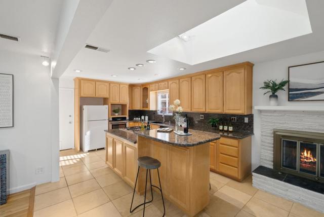 4555 Mccoy Avenue, San Jose CA: https://media.crmls.org/mediaz/9286ccd6-7bcb-4a63-b4da-d662eeb7345d.jpg