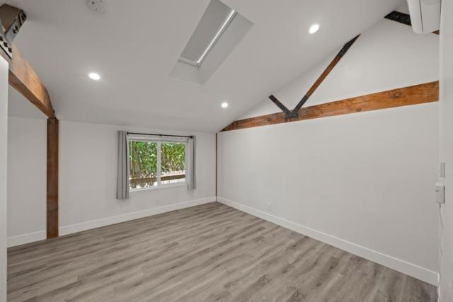 1353 Edgewood Road, Redwood City CA: https://media.crmls.org/mediaz/9286f72d-0144-4751-9a49-df182171da44.jpg