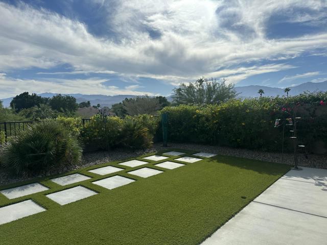 39 Cabernet, Rancho Mirage CA: https://media.crmls.org/mediaz/9286fc43-b28c-4323-8754-68f3b1f26265.jpg