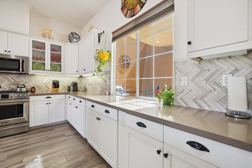 MLS #219139137DA image #7