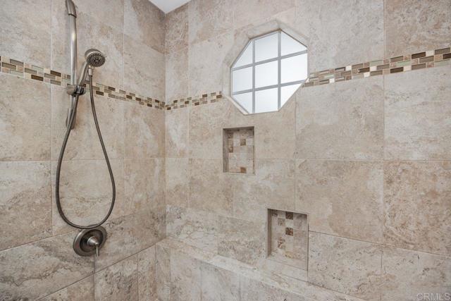 Detail Gallery Image 29 of 42 For 4439 Salisbury Dr, Carlsbad,  CA 92010 - 4 Beds | 2 Baths