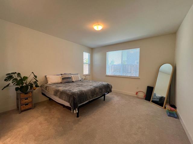1460 Waterwheel Lane, Hollister CA: https://media.crmls.org/mediaz/9287c7f3-8e9e-49fd-9dfd-a9b4fa1dcd80.jpg