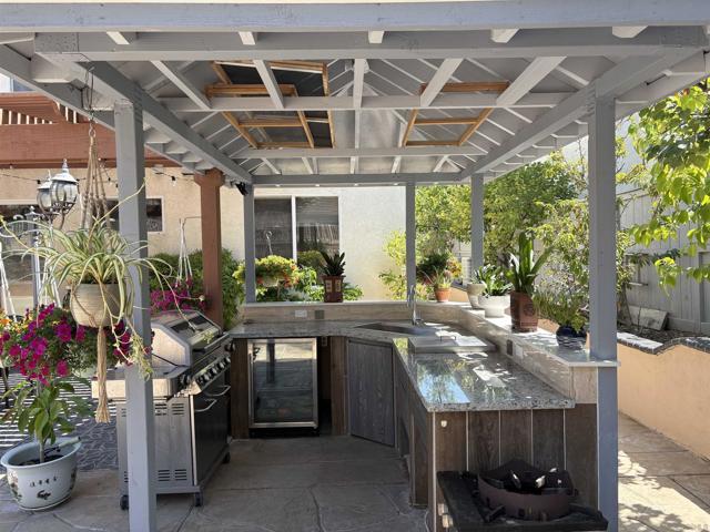 1175 SANTA OLIVIA RD, Chula Vista CA: https://media.crmls.org/mediaz/9288441d-d493-48cf-9898-d521d265c020.jpg