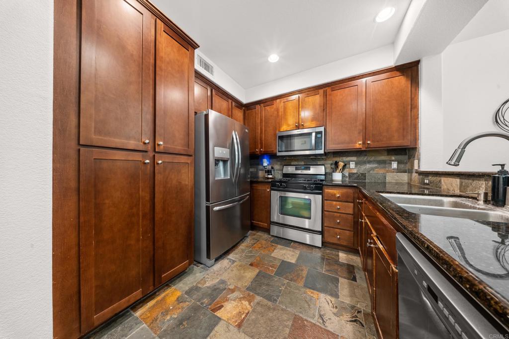 8835 Tribeca Circle - photo 4