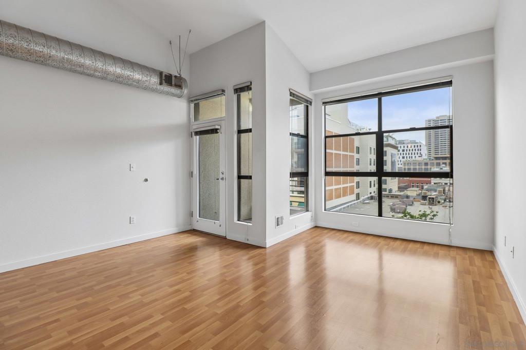 777 6th Avenue - photo 16