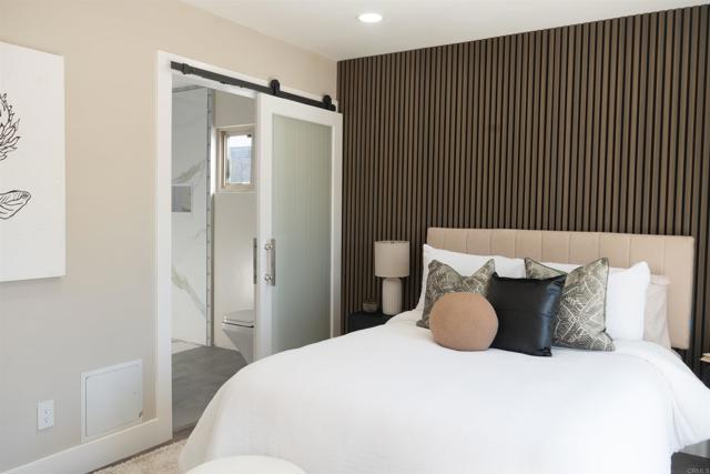 Detail Gallery Image 12 of 23 For 2560 Aaron Ct, San Diego,  CA 92105 - 3 Beds | 2/1 Baths