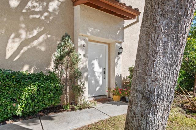 Detail Gallery Image 7 of 41 For 3810 Creststone Place, San Diego,  CA 92130 - 3 Beds | 2/1 Baths