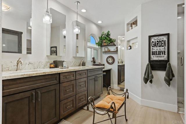 Detail Gallery Image 28 of 35 For 1585 Madrid Dr, Vista,  CA 92081 - 3 Beds | 2/1 Baths