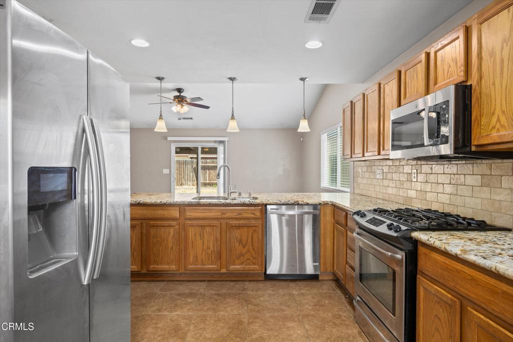 MLS #V1-29786 image #18