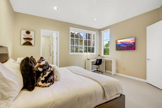 55 BEDROOM MLS SIZE