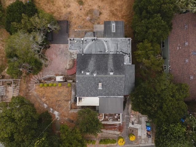 1034 Hellam Street, Monterey CA: https://media.crmls.org/mediaz/928b73fe-8752-4423-bcef-f4338f605eb3.jpg