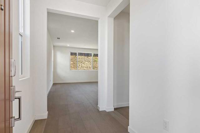 8632 Rockaway Drive, Vallejo CA: https://media.crmls.org/mediaz/928b89cd-8090-4279-9d39-2b45c4cd0ced.jpg