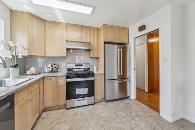 318 Saint Francis Boulevard, Daly City CA: https://media.crmls.org/mediaz/928b8c48-f014-4d1a-86d3-710ab13b86e3.jpg