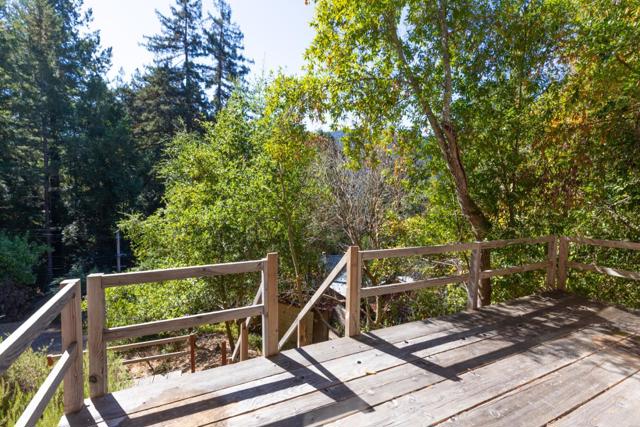 429 Fairview Avenue, Boulder Creek CA: https://media.crmls.org/mediaz/928bb774-2222-4e8b-b747-6d6fe70611b4.jpg