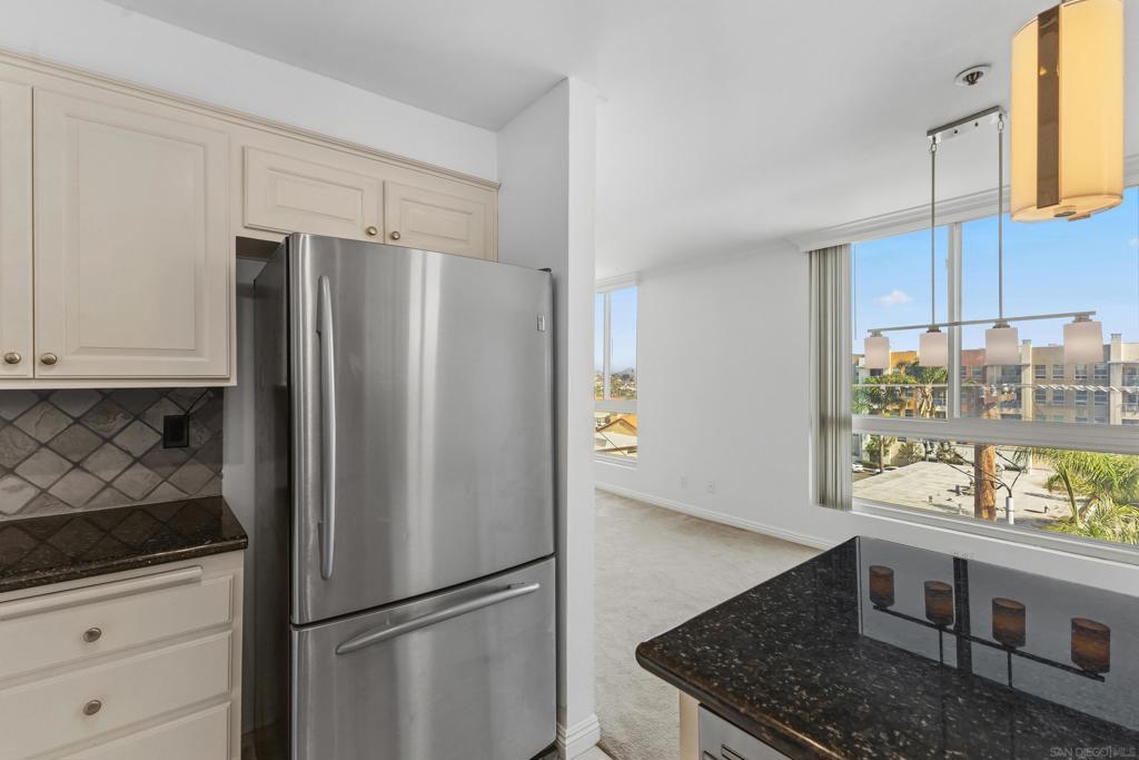 3939 Illinois St - photo 13