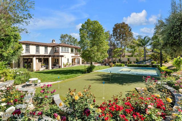 5715 Calais Court, Calabasas CA: https://media.crmls.org/mediaz/928f2d36-e753-473c-b938-8cc35b1b3413.jpg