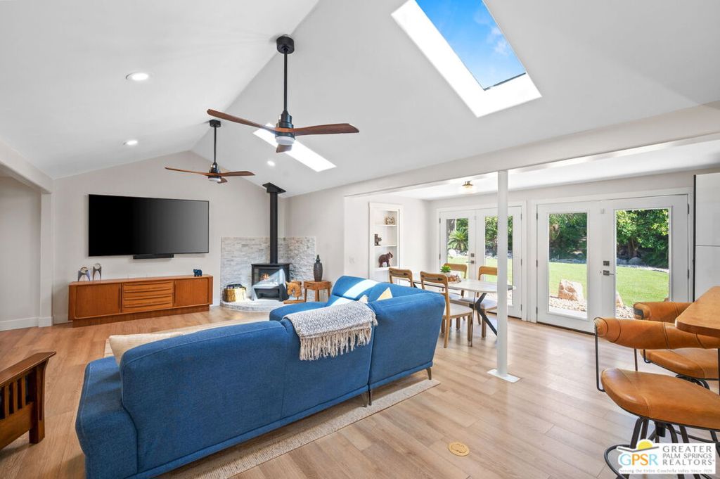 MLS #25607635PS image #12