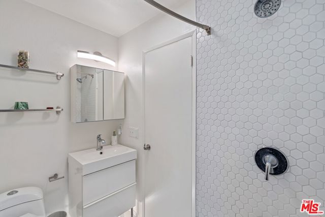 1745 Camino Palmero Street, Los Angeles CA: https://media.crmls.org/mediaz/92903ebd-a0f8-47fc-8b76-2f1aa189aadb.jpg