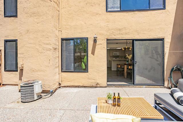 6698 Buggywhip Court, San Jose CA: https://media.crmls.org/mediaz/9291860b-d6a2-45a0-895f-6c5b629705b3.jpg