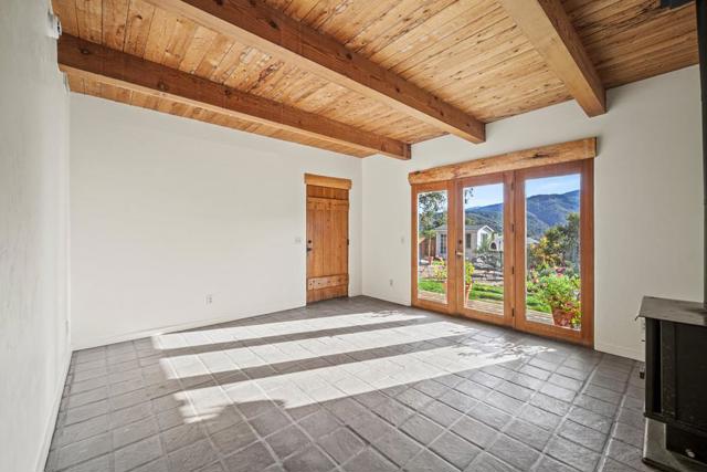 70 Valle Vista, Carmel Valley CA: https://media.crmls.org/mediaz/92937885-c28e-47f1-b8a1-bc9370c0d7e2.jpg