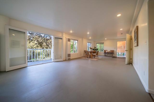 304 Harbor Drive, Santa Cruz CA: https://media.crmls.org/mediaz/9294d180-ddeb-417e-baf7-031d800c9078.jpg