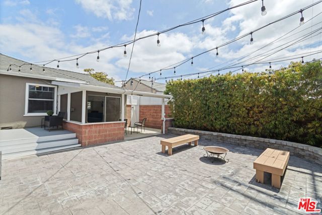 2500 Armour Lane, Redondo Beach, California 90278, 3 Bedrooms Bedrooms, 0 ,2 BathroomsBathrooms,Residential,For Sale,Armour,0,26853721