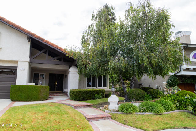3154 Provence Place, Thousand Oaks CA: https://media.crmls.org/mediaz/92958e29-c868-45bb-b9a7-72bbc5951b2a.jpg