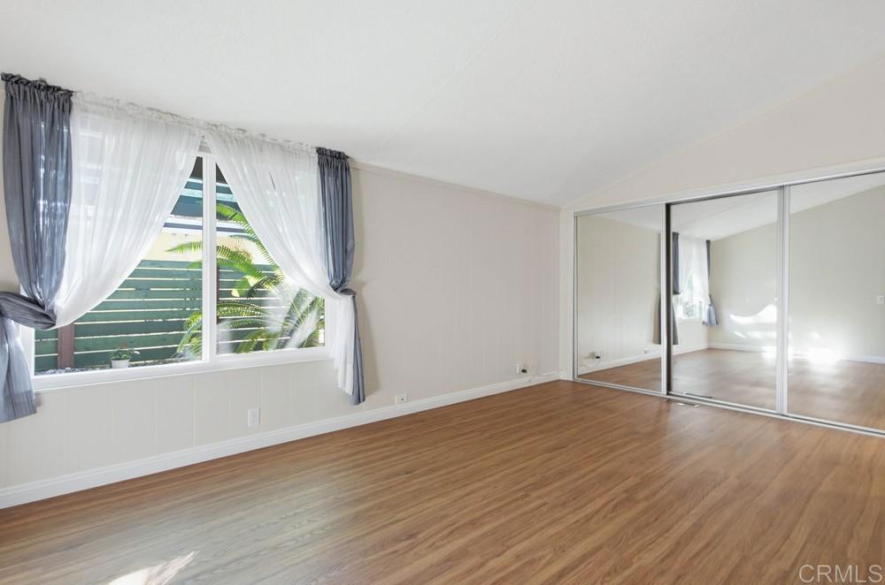 350 N El Camino Real - photo 18