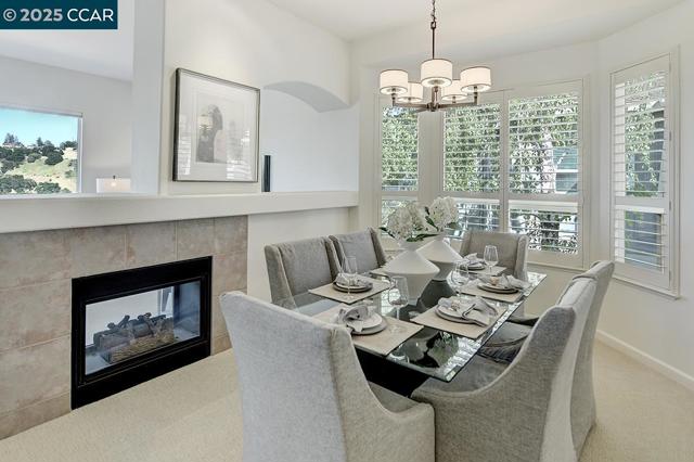 2916 Saklan Indian Dr, Walnut Creek CA: https://media.crmls.org/mediaz/92966e49-514a-42b1-b484-22d0e99deece.jpg