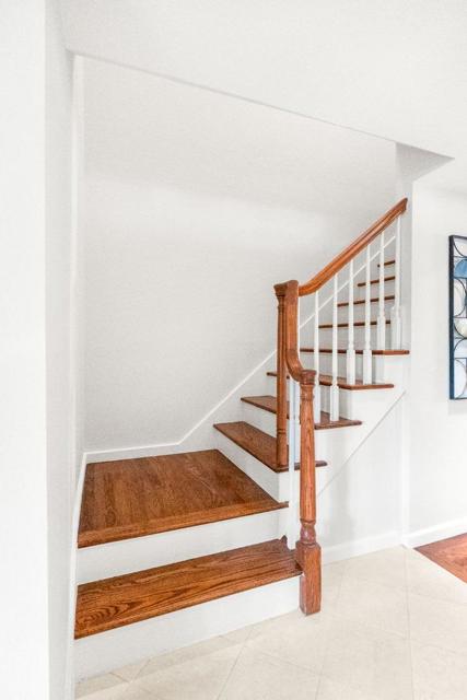 641 W Remington Drive, Sunnyvale CA: https://media.crmls.org/mediaz/9296bb34-2e68-4eb6-a28e-63e3ed7a3bf4.jpg