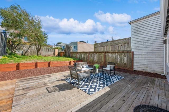 277 Munich Street, San Francisco CA: https://media.crmls.org/mediaz/929711b7-6ccb-4786-8321-cd75924d246e.jpg