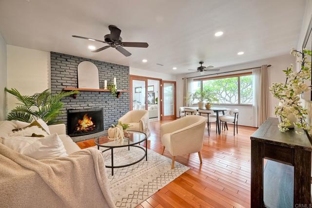 Detail Gallery Image 7 of 35 For 1855 Magdalene Way, San Diego,  CA 92110 - 4 Beds | 2 Baths