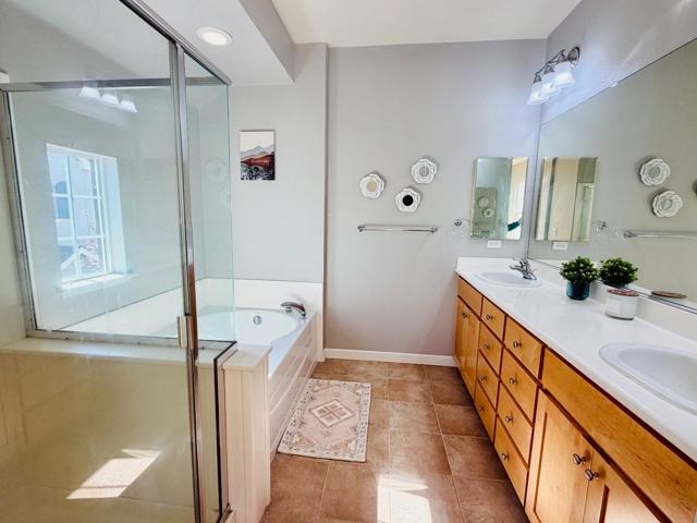 562 Montego Terrace, Sunnyvale CA: https://media.crmls.org/mediaz/929729cb-f3d2-4999-9c49-60ca862372b1.jpg