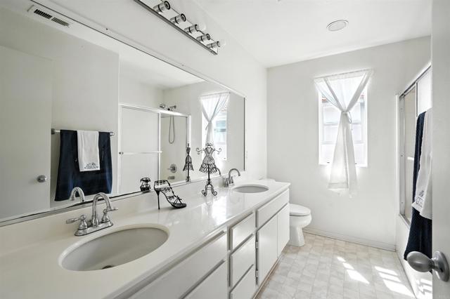 1929 Geyserville Street, Chula Vista CA: https://media.crmls.org/mediaz/9297b560-f8d2-46fc-8b23-97285892bb04.jpg