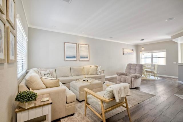 9960 Scripps Vista Way, San Diego CA: https://media.crmls.org/mediaz/9297b753-3e1e-4b1e-8704-c699ce559044.jpg
