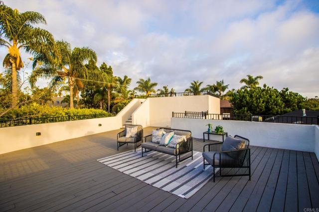 Detail Gallery Image 26 of 60 For 1513 California St, Oceanside,  CA 92054 - 5 Beds | 4 Baths