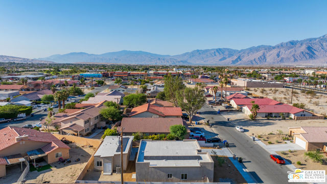 13704 Sarita Drive, Desert Hot Springs CA: https://media.crmls.org/mediaz/92982a25-1b85-442e-ab1e-3d7826bf12a7.jpg
