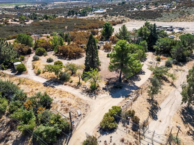 Detail Gallery Image 13 of 14 For 57195 Bailey Rd, Anza,  CA 92539 - 2 Beds | 1 Baths